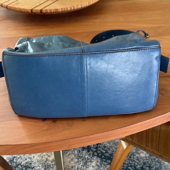 Hobo Render Bag - Picture 5 of 6